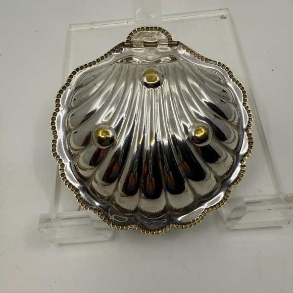 VINTAGE E & JL (E&J LEEK) SILVER PLATE CLAM SHELL BUTTER DISH W/ FROSTED GLASS - Picture 7 of 16